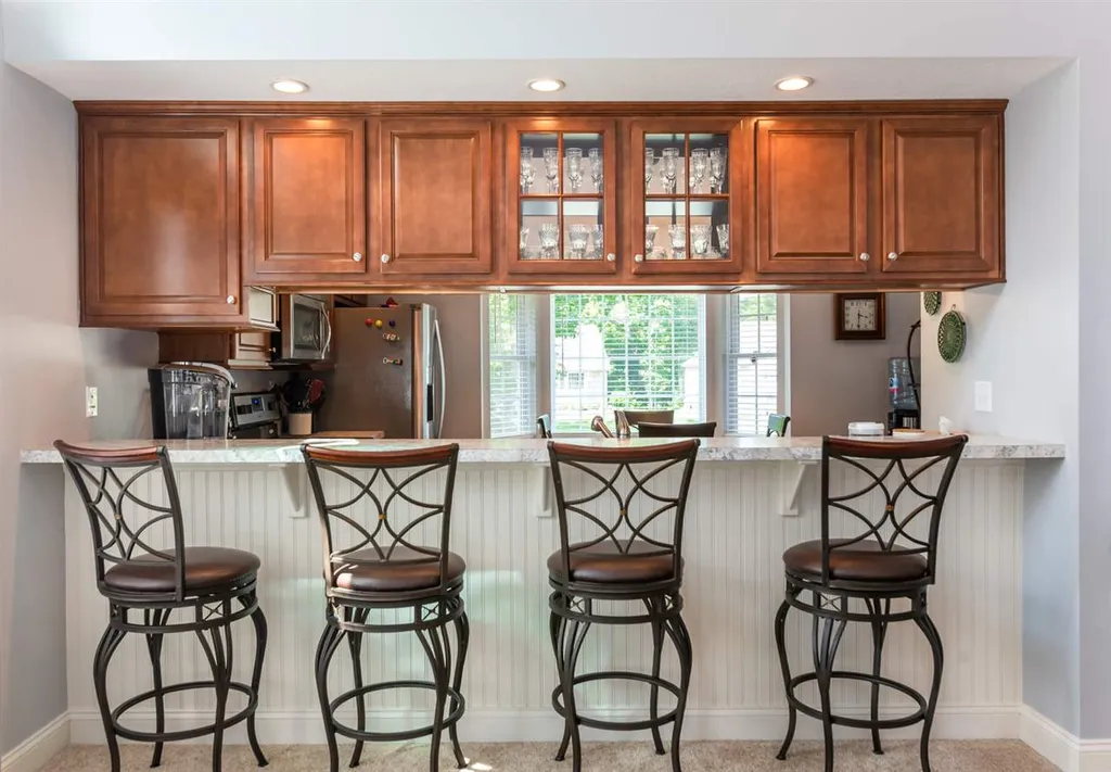 10 Evergreen Drive Newton NH 03858