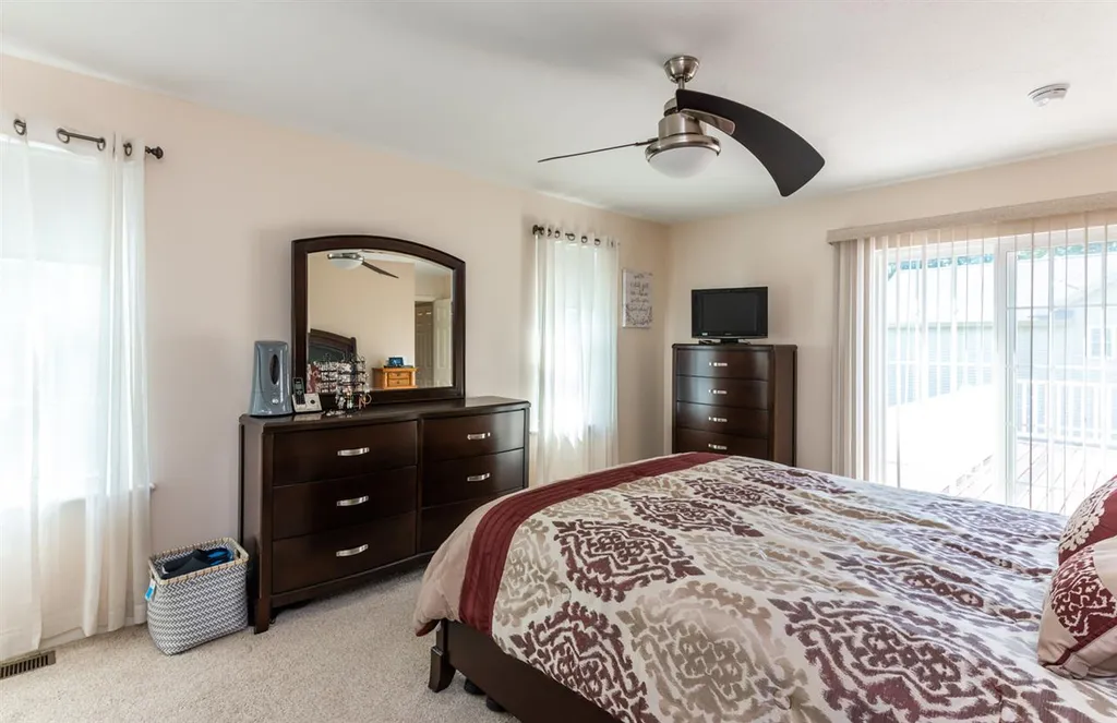 10 Evergreen Drive Newton NH 03858