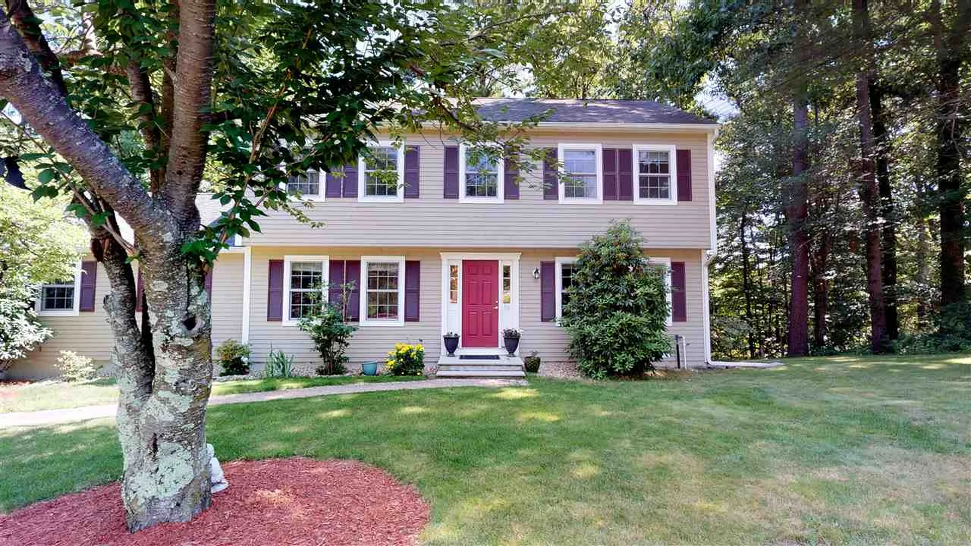 58 Spindlewick Drive Nashua NH 03062