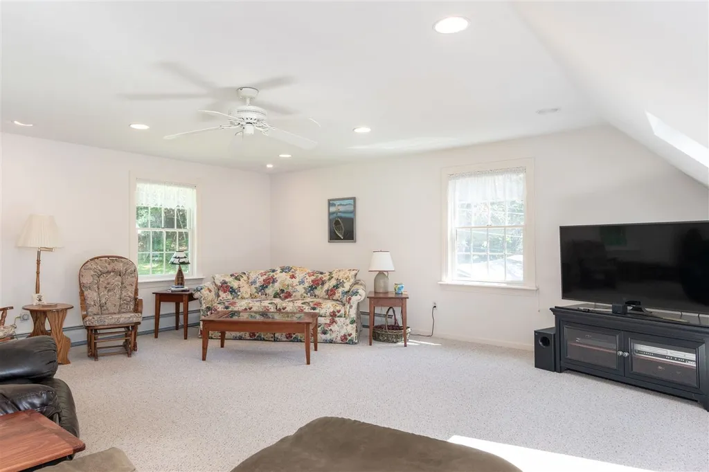33 Blake Road Meredith NH 03253