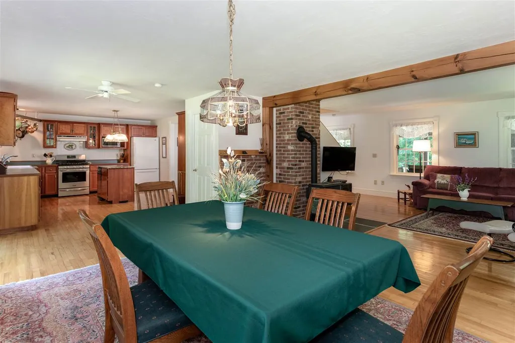 33 Blake Road Meredith NH 03253