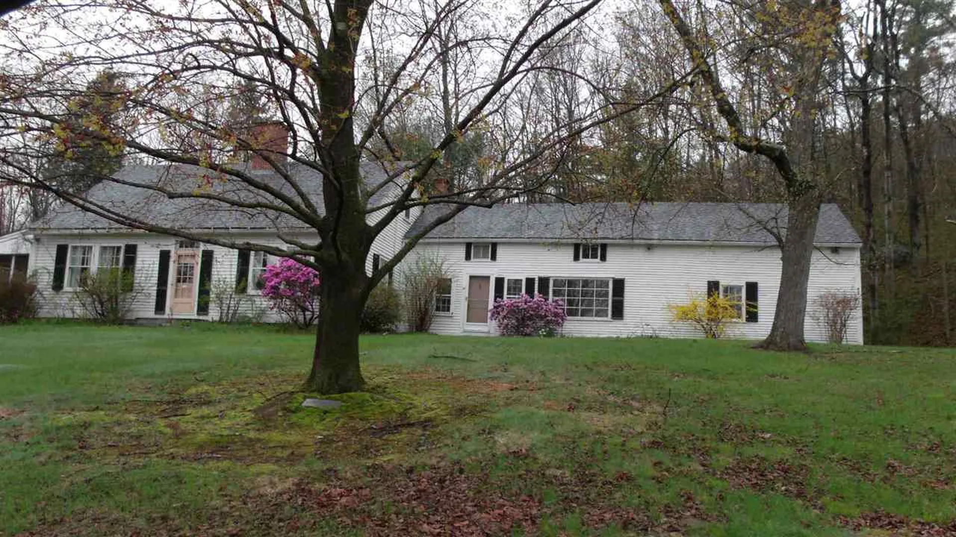 43 Old West Hopkinton Road Henniker NH 03242