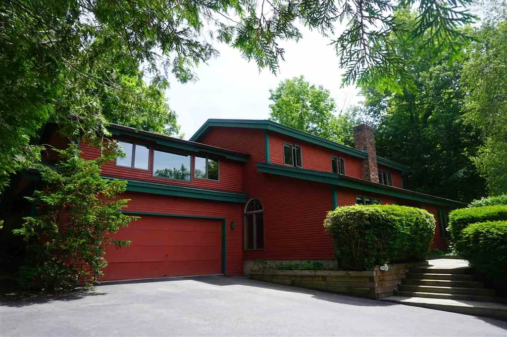 19 Harbor Ridge Road South Burlington VT 05403