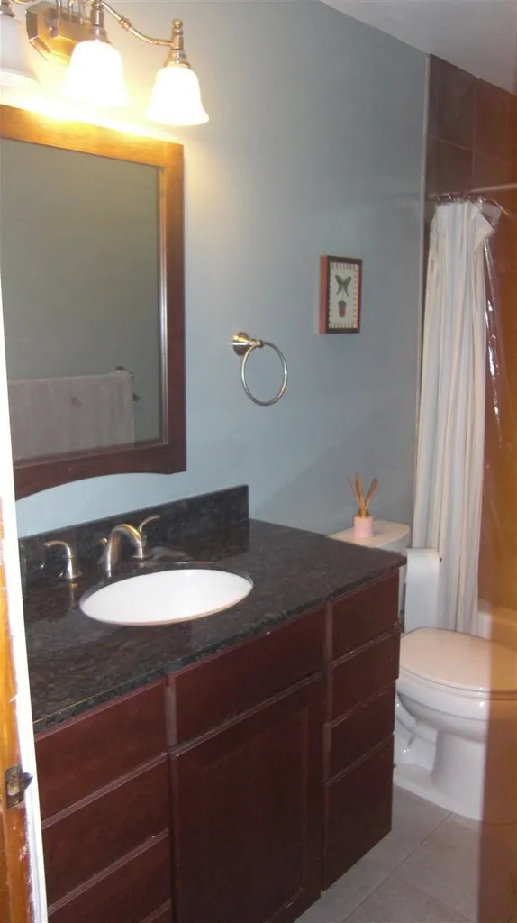 32 Orchard Terrace Winooski VT 05404