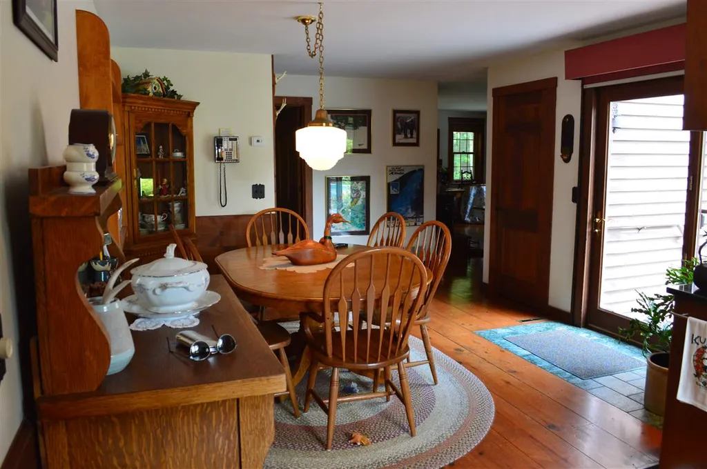 5 Old Sullivan Road Gilsum NH 03448