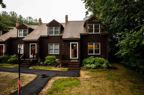 96 Bellamy Woods Dover NH 03820