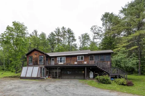 44 Cary Street Newport NH 03773