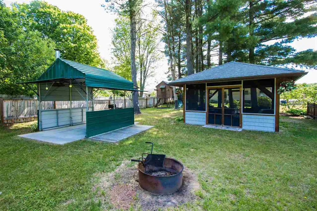 128 Cedar Drive Sheldon VT 05483