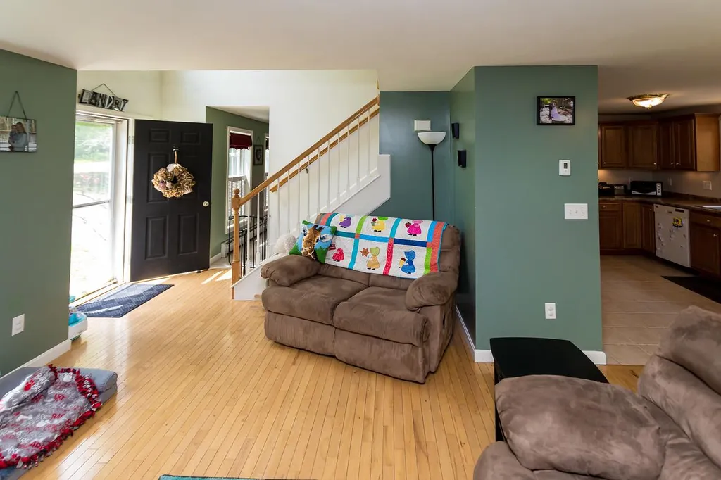 129 Lucas Pond Road Northwood NH 03261