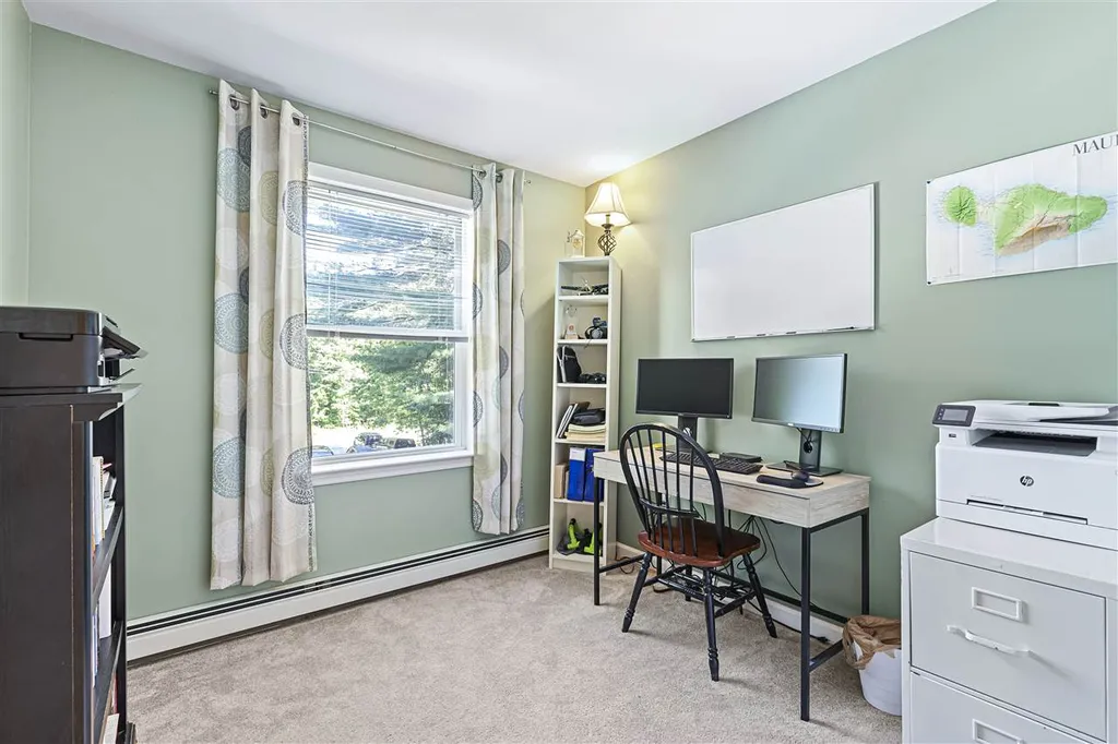 28 Jay Way Rochester NH 03868-0000