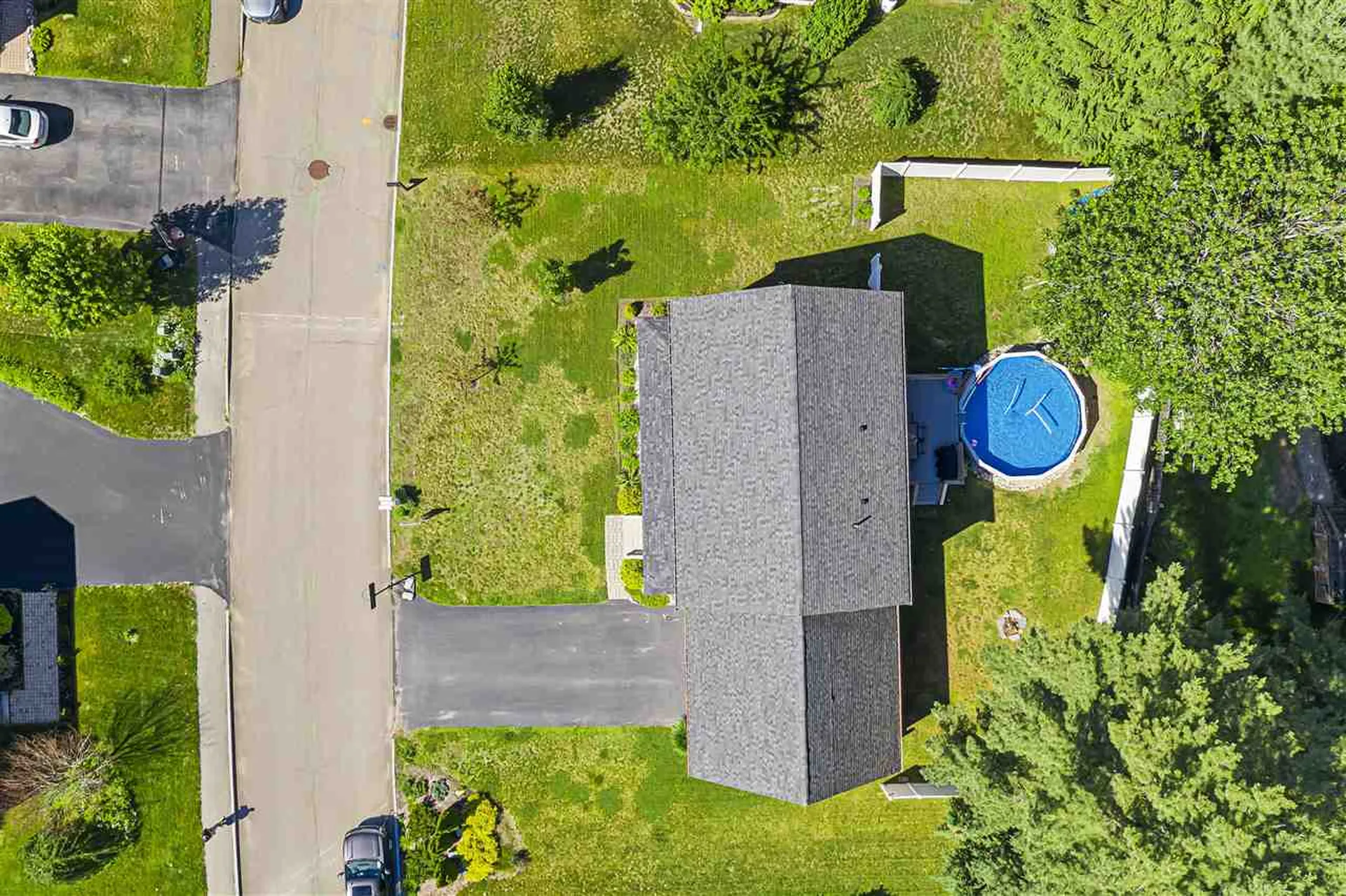 28 Jay Way Rochester NH 03868-0000