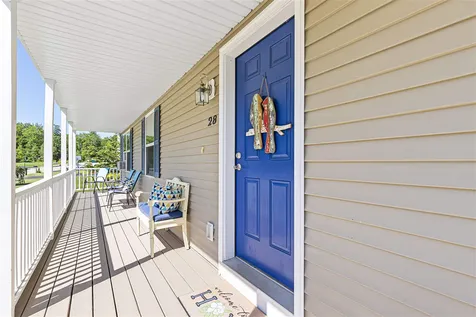 28 Jay Way Rochester NH 03868-0000