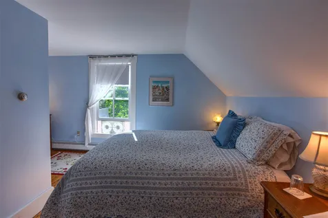 5763 W. Woodstock Road Woodstock VT 05091
