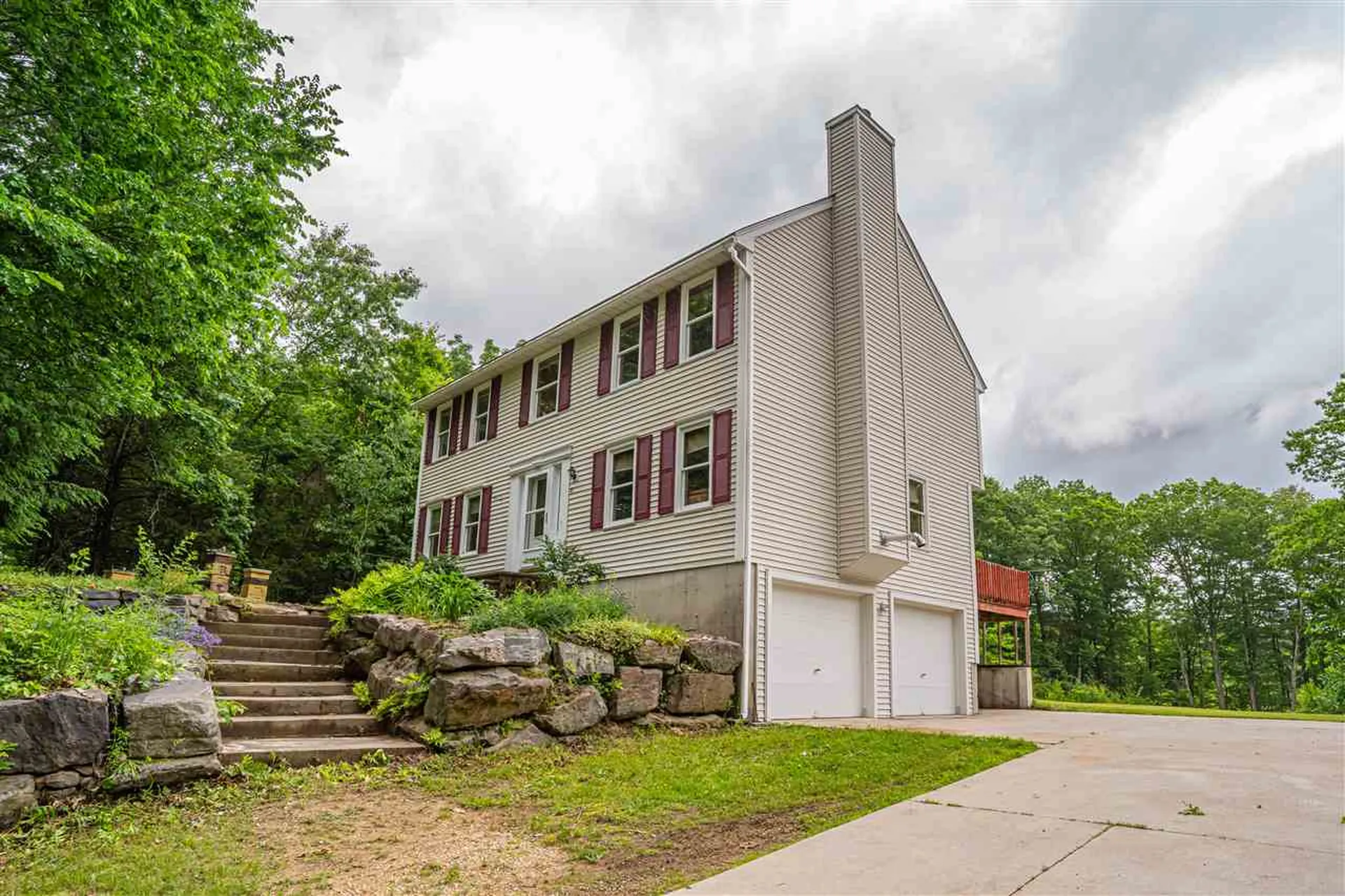 41 Nottingham Road Raymond NH 03077