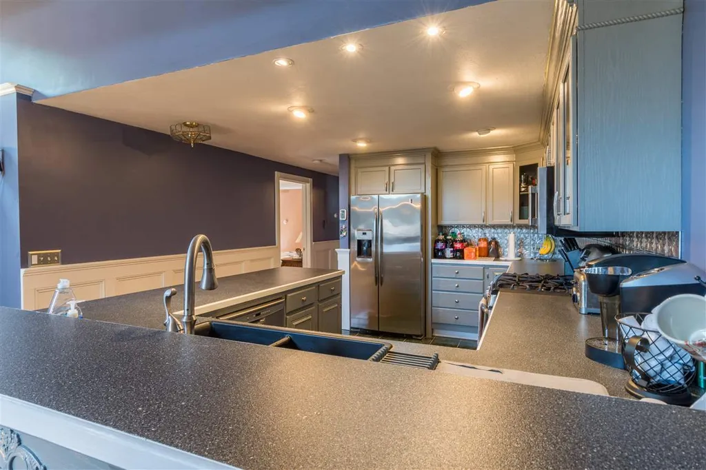 56 Daniel Webster Highway Merrimack NH 03054