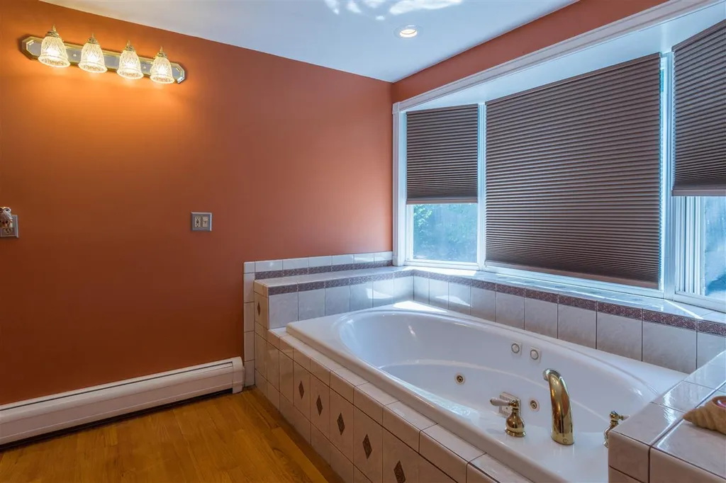 56 Daniel Webster Highway Merrimack NH 03054