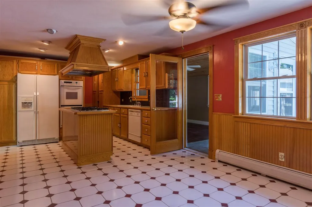 56 Daniel Webster Highway Merrimack NH 03054