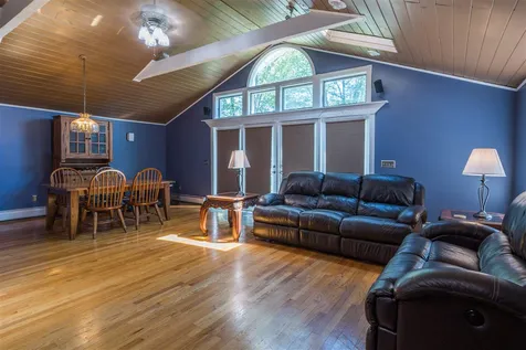 56 Daniel Webster Highway Merrimack NH 03054