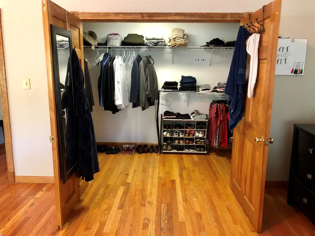 8 Lowell Road Windham NH 03087