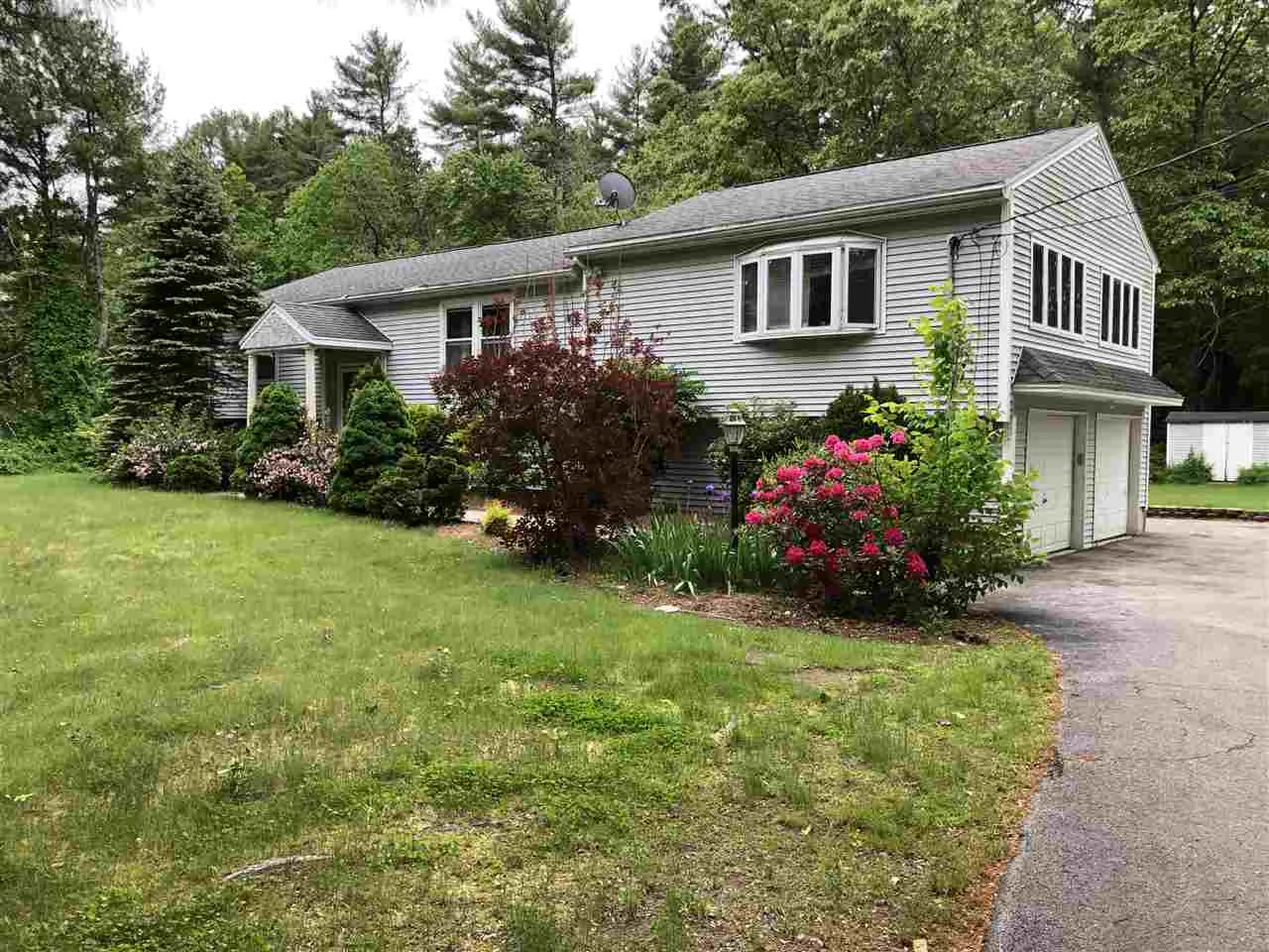 8 Lowell Road Windham NH 03087