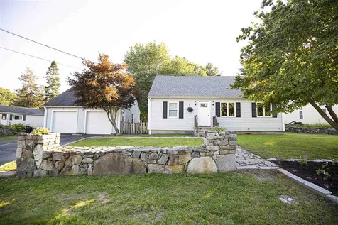 12 Duffy Avenue Salem NH 03079