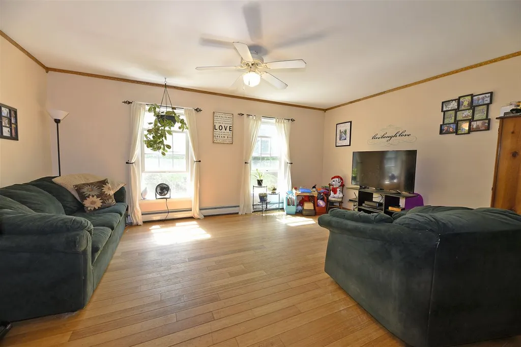 54 Colonial Road Fairfax VT 05454