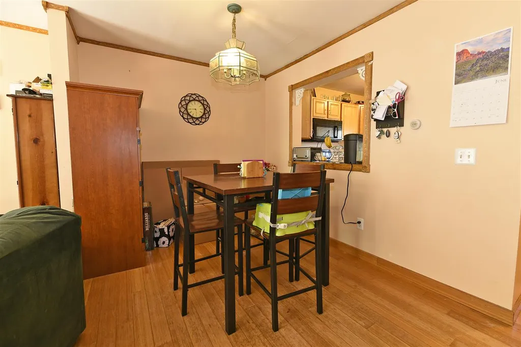 54 Colonial Road Fairfax VT 05454