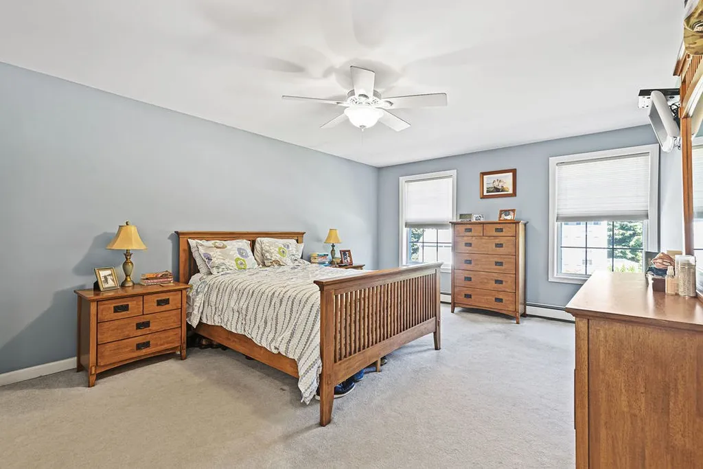 33 Jay Way Rochester NH 03868