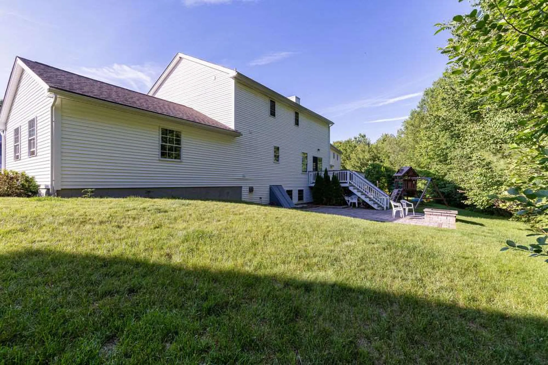 33 Jay Way Rochester NH 03868