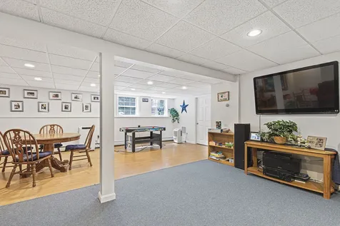 33 Jay Way Rochester NH 03868