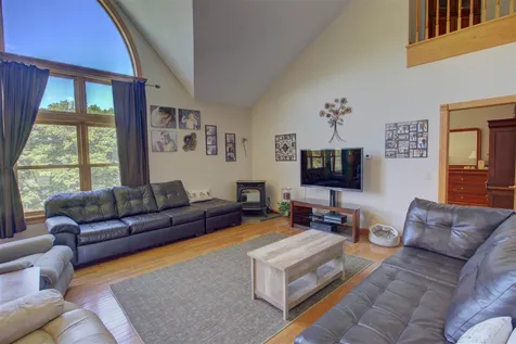 271 River Road Claremont NH 03743