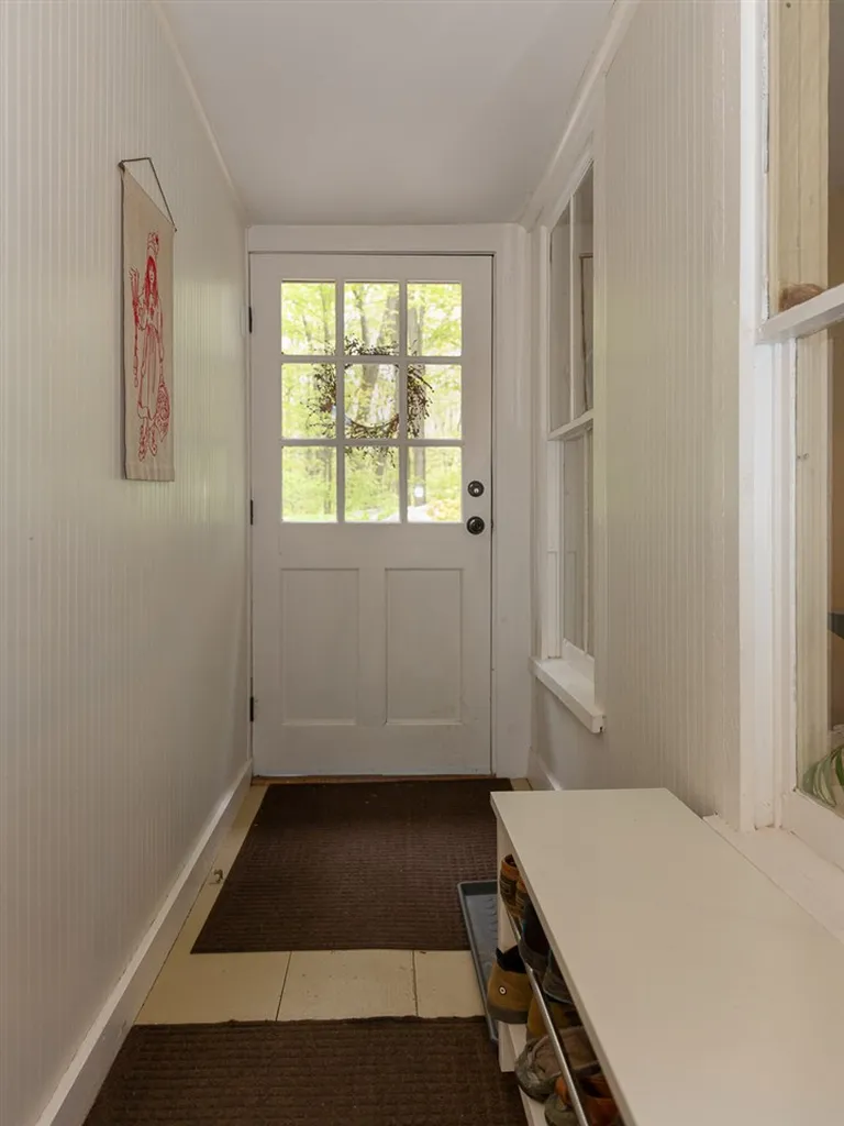 11 Mount Pleasant Street Newmarket NH 03857