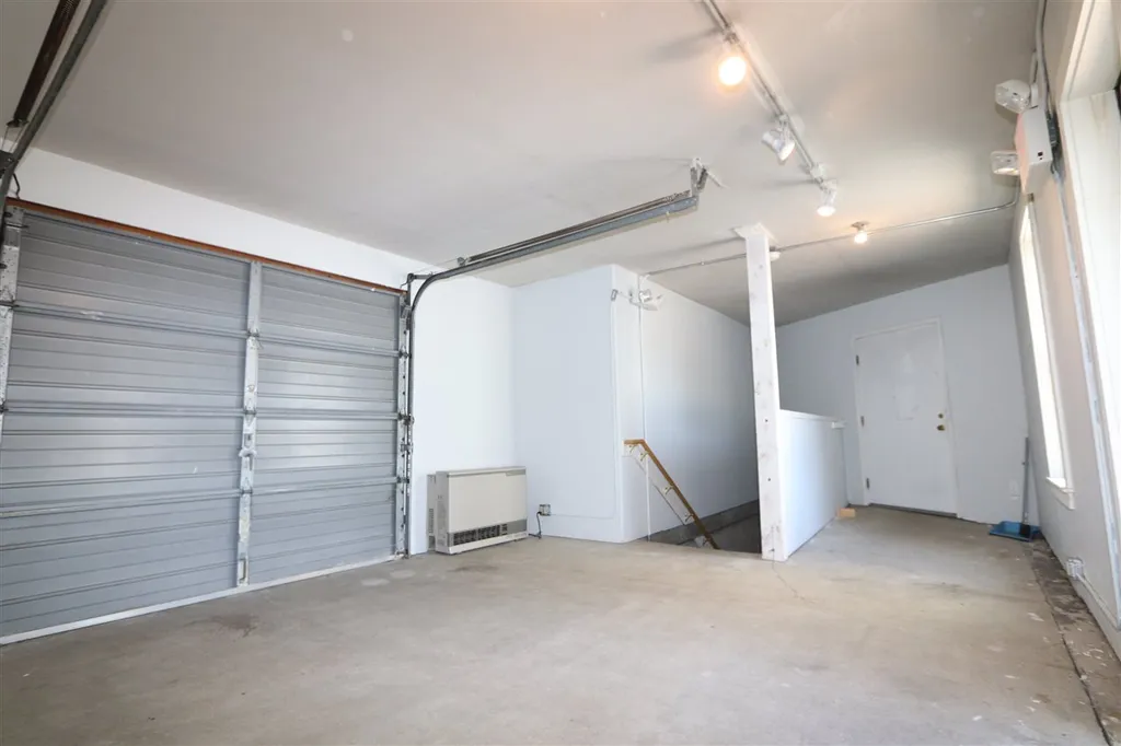 87 Lafayette Road Hampton Falls NH 03844