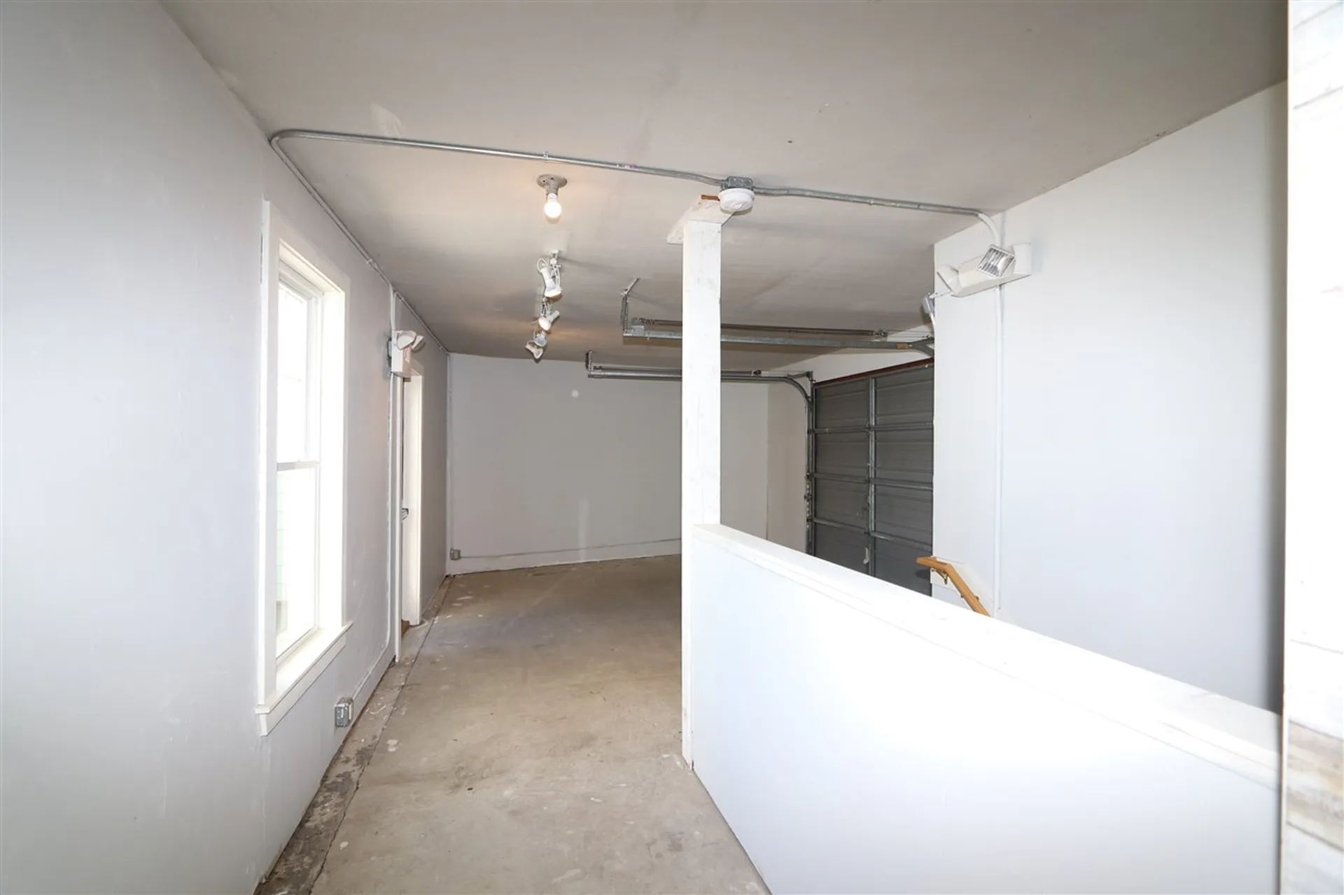 87 Lafayette Road Hampton Falls NH 03844