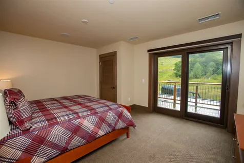 142 Red Sled Drive Stowe VT 05672