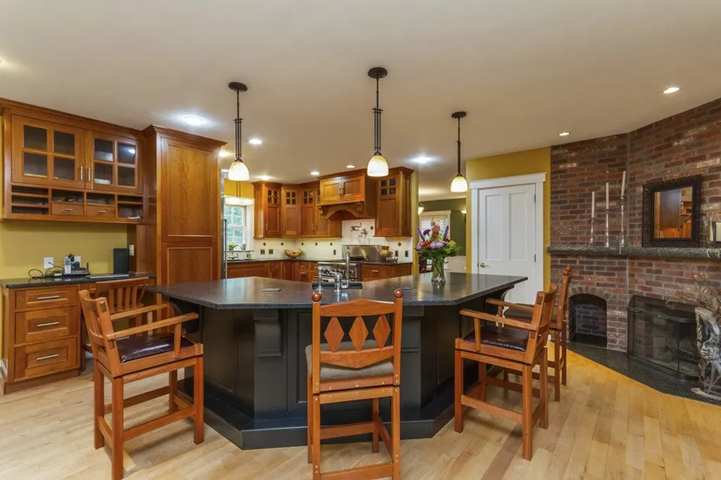 49 Oak Hill Road Brookline NH 03033