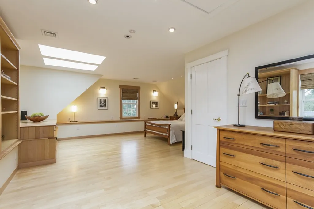 49 Oak Hill Road Brookline NH 03033