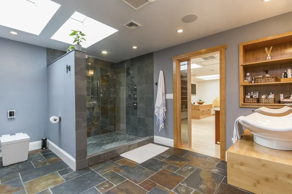 49 Oak Hill Road Brookline NH 03033