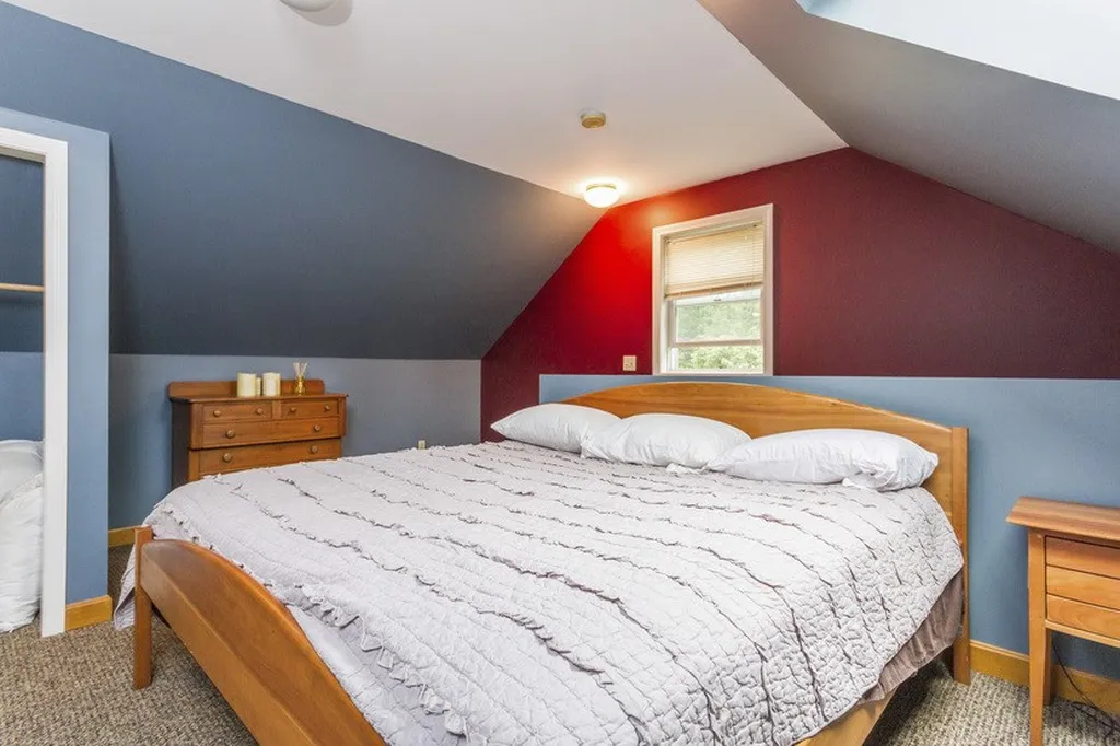49 Oak Hill Road Brookline NH 03033