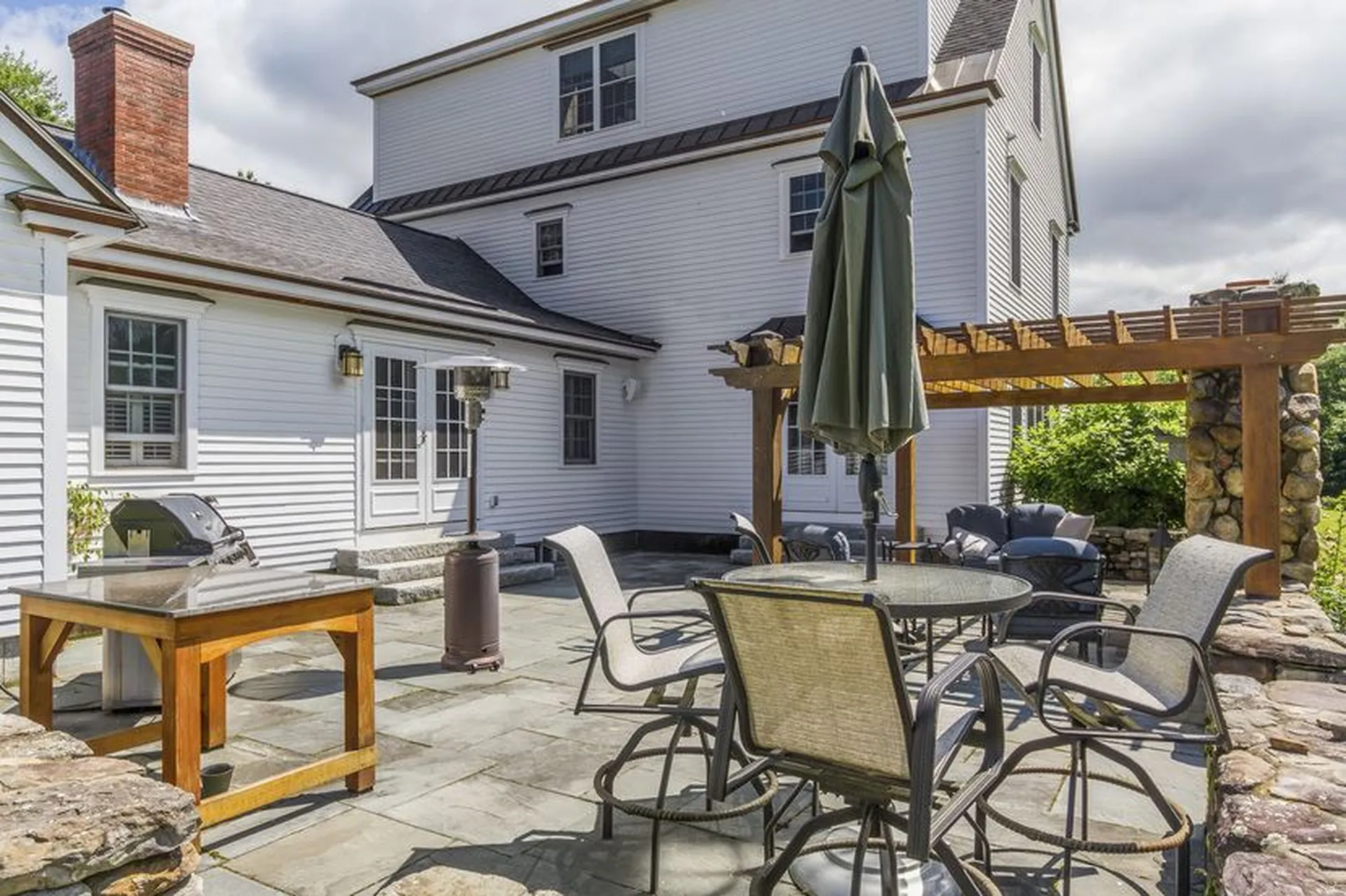 49 Oak Hill Road Brookline NH 03033