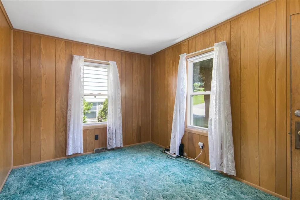 4 Hood Street Winooski VT 05404