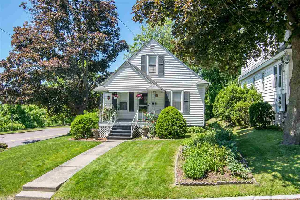 4 Hood Street Winooski VT 05404