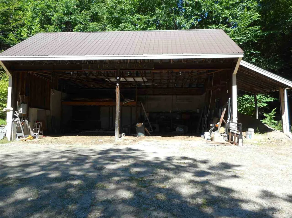 121 Collins Landing Road Weare NH 03281