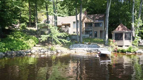 121 Collins Landing Road Weare NH 03281