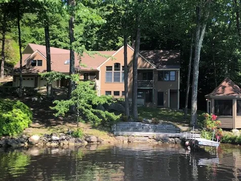 121 Collins Landing Road Weare NH 03281
