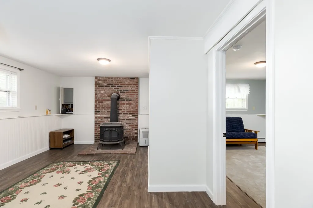 14 New Castle Street Concord NH 03301