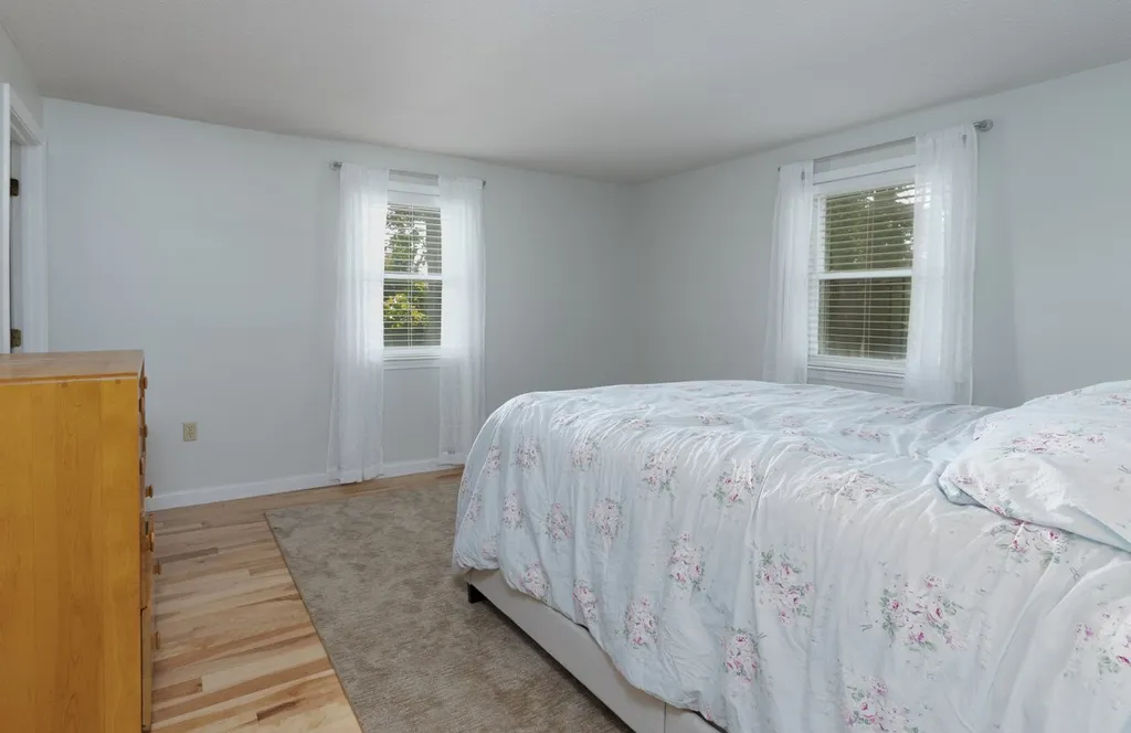 14 New Castle Street Concord NH 03301