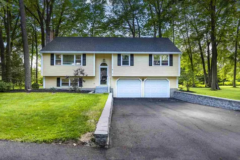 14 New Castle Street Concord NH 03301
