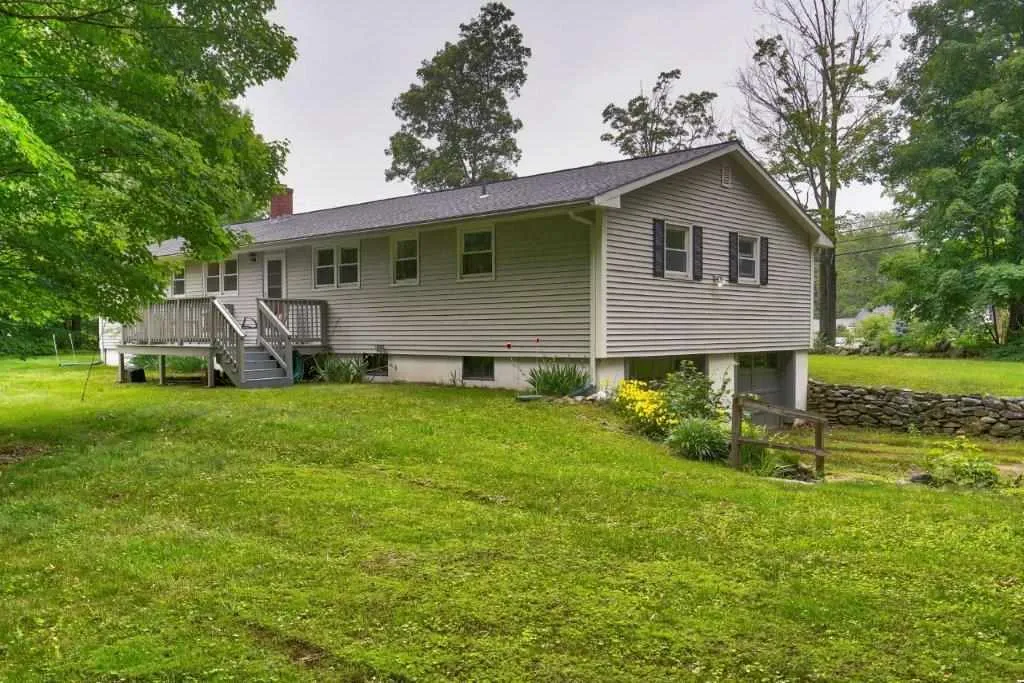 21 Old Derry Road Hudson NH 03051