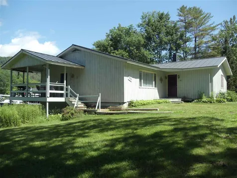 3731 Vt Route 107 Stockbridge VT 05772